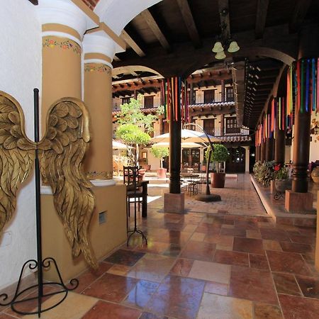 Hotel Plaza San Cristobal Inn ซานกริสโตบัล เด ลาสกาซาส ภายนอก รูปภาพ