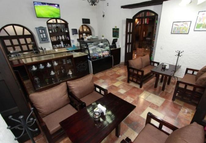 Hotel Plaza San Cristobal Inn ซานกริสโตบัล เด ลาสกาซาส ภายนอก รูปภาพ