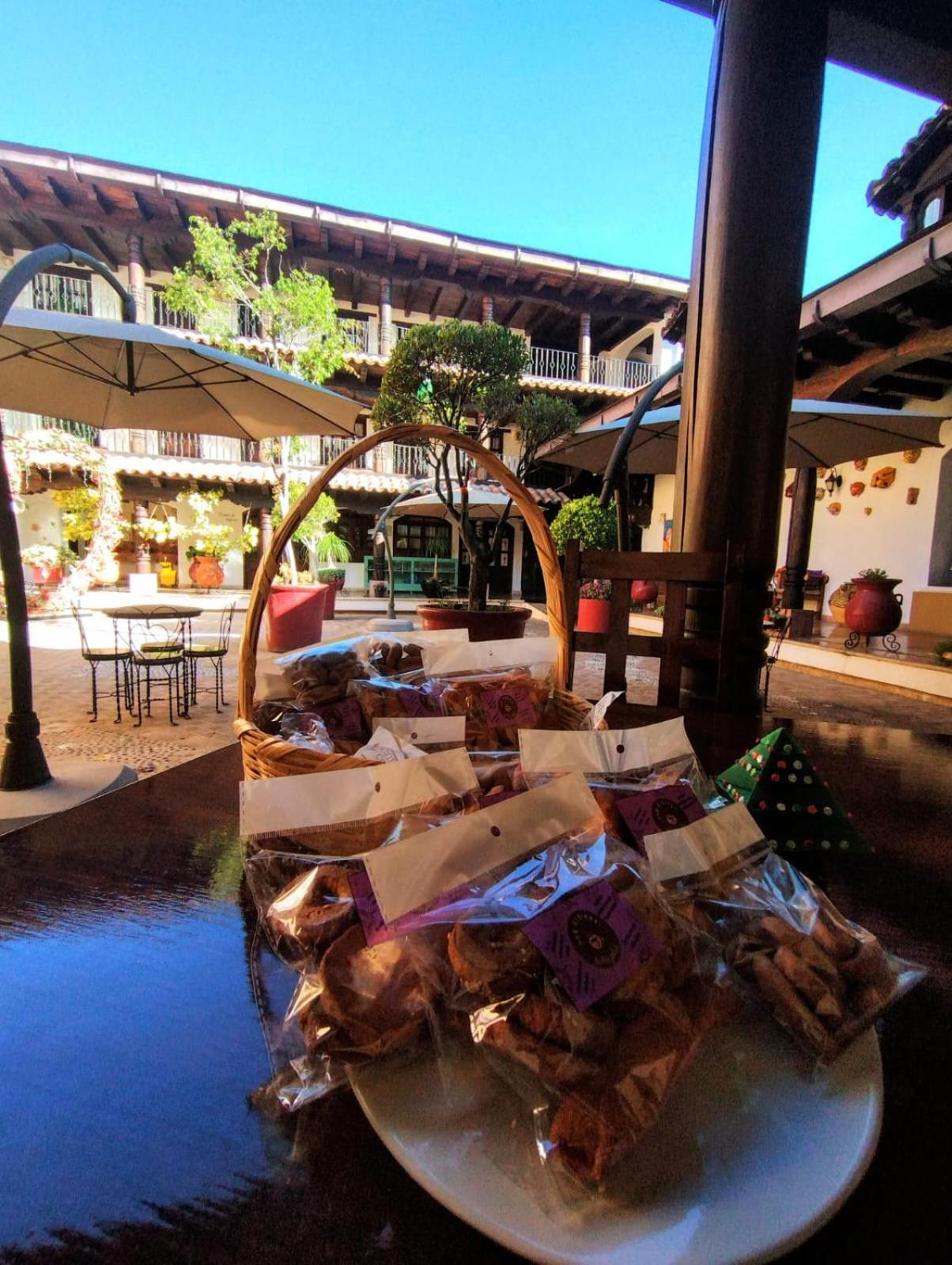 Hotel Plaza San Cristobal Inn ซานกริสโตบัล เด ลาสกาซาส ภายนอก รูปภาพ